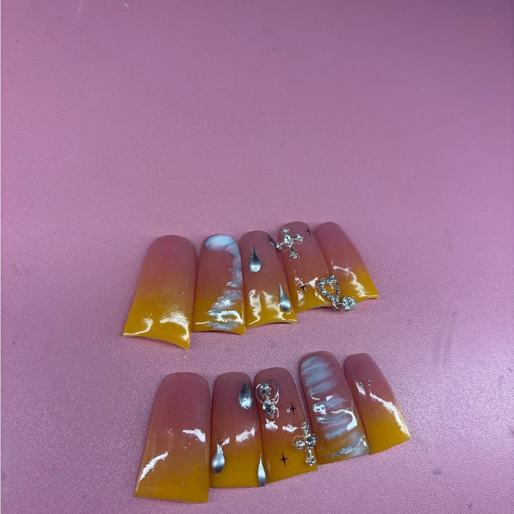 Lemonade Press-On Nails with Gradient Design